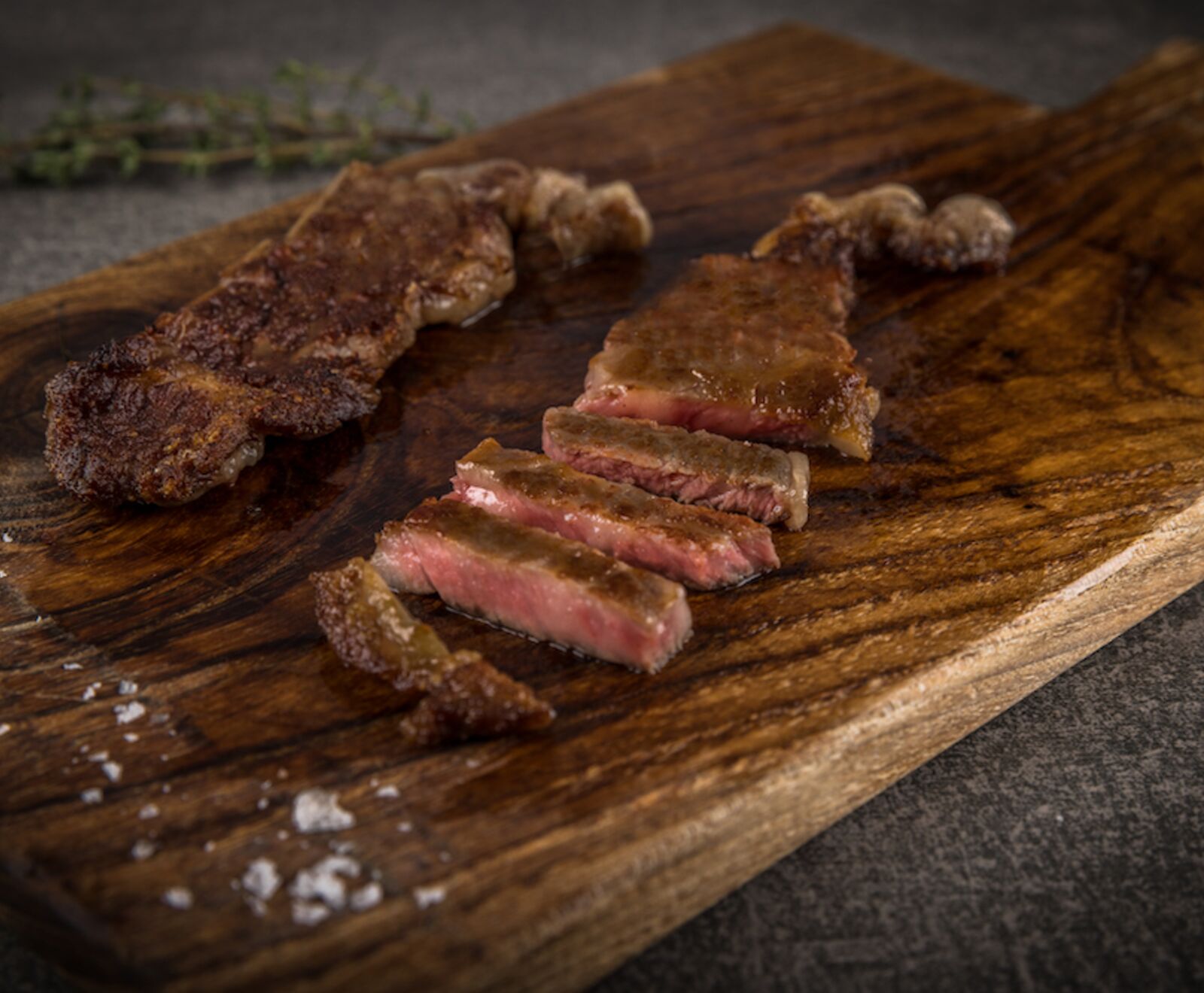 Jap. Wagyu Akune Gold Rib Eye Caps