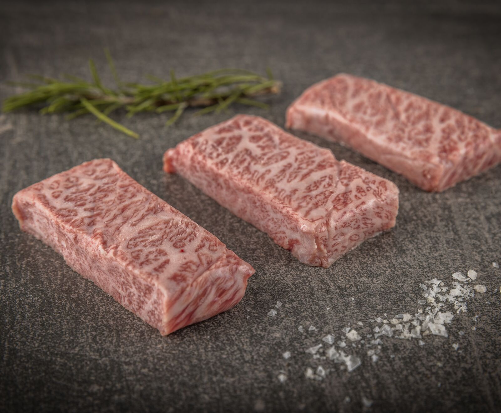 Japanisches Wagyu Niku Tori